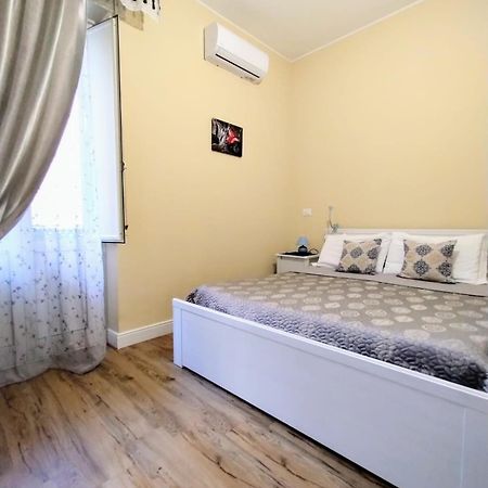 Al Quadrato D'Oro Rooms Catania Luaran gambar