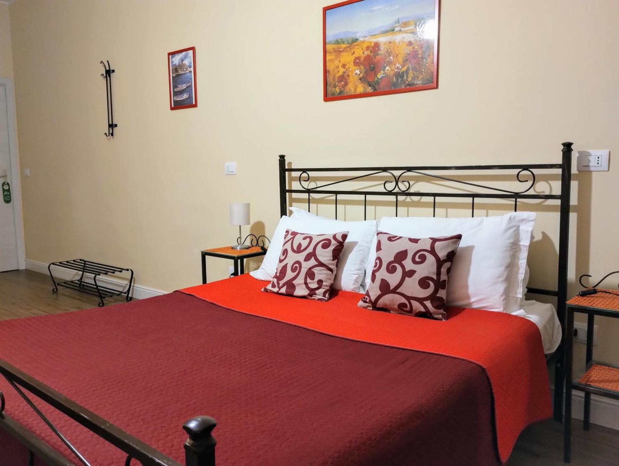 Al Quadrato D'Oro Rooms Catania Luaran gambar
